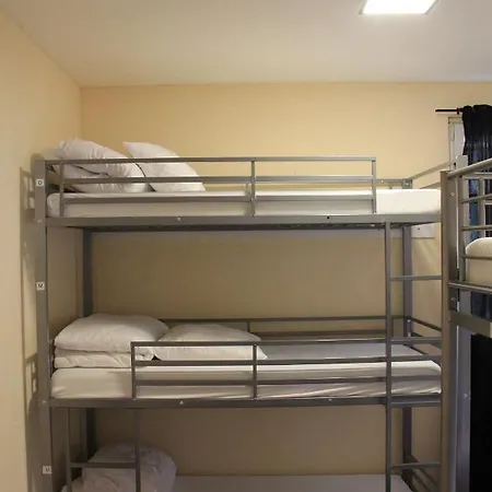 Stay2night Center