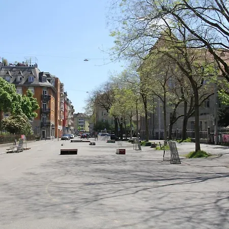 Stay2night Center * Zurich