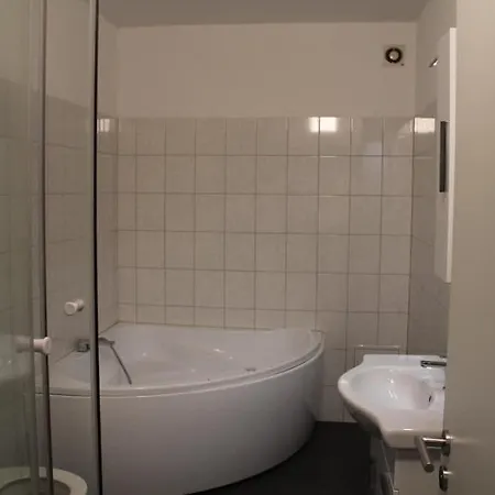 Stay2night Center * Zurich