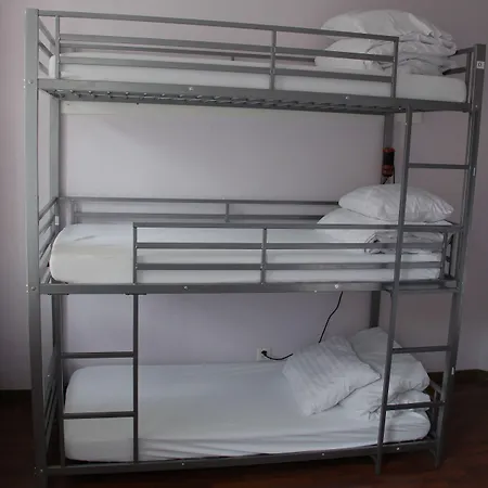 Hostel Stay2night Center