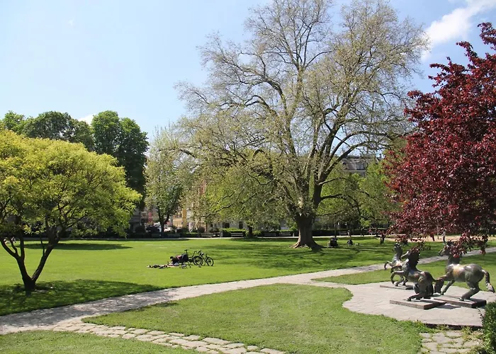 Stay2night Center Hostal *