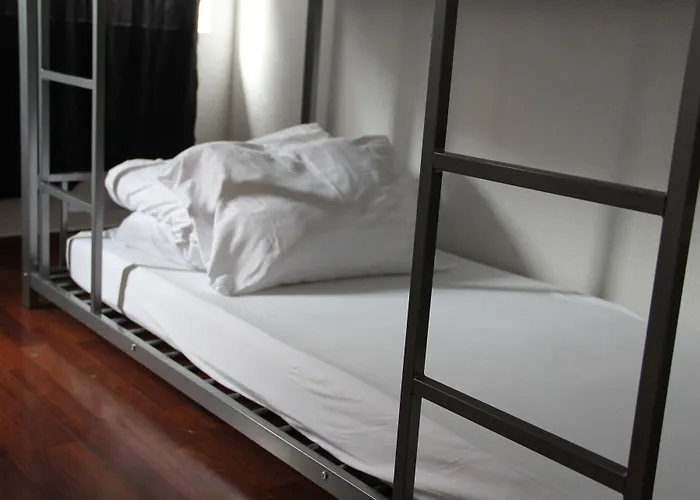 Hostal Stay2night Center *